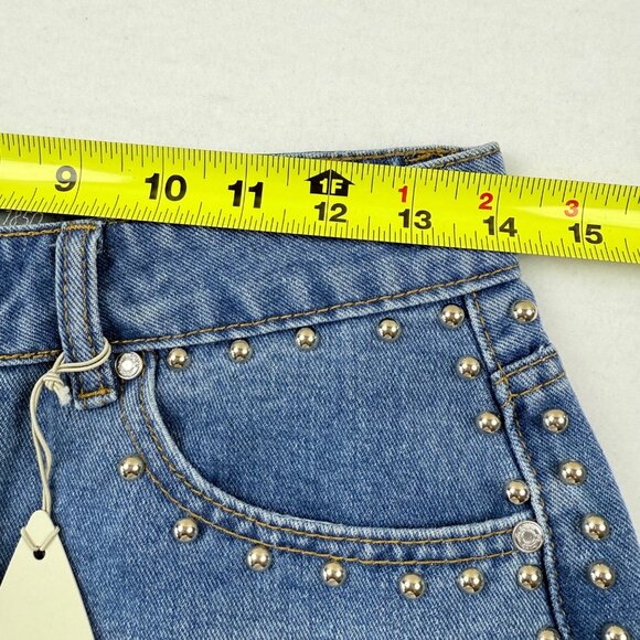 Cali 1850 Women's Frayed Hem Studded Blue Denim Shorts Size 7/28 NWT - Picture 9 of 12